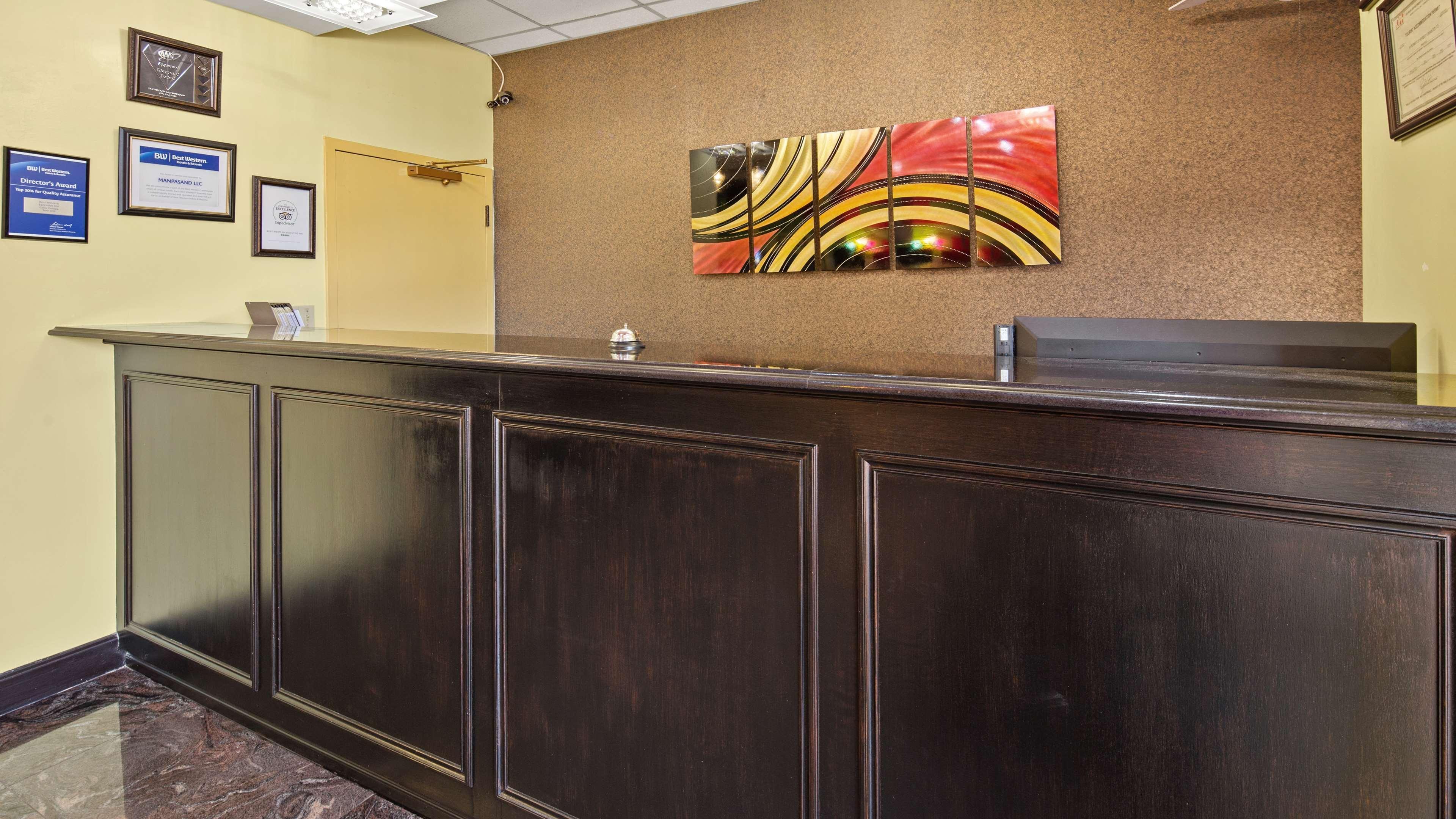 Best Western Executive Inn Кейро Экстерьер фото